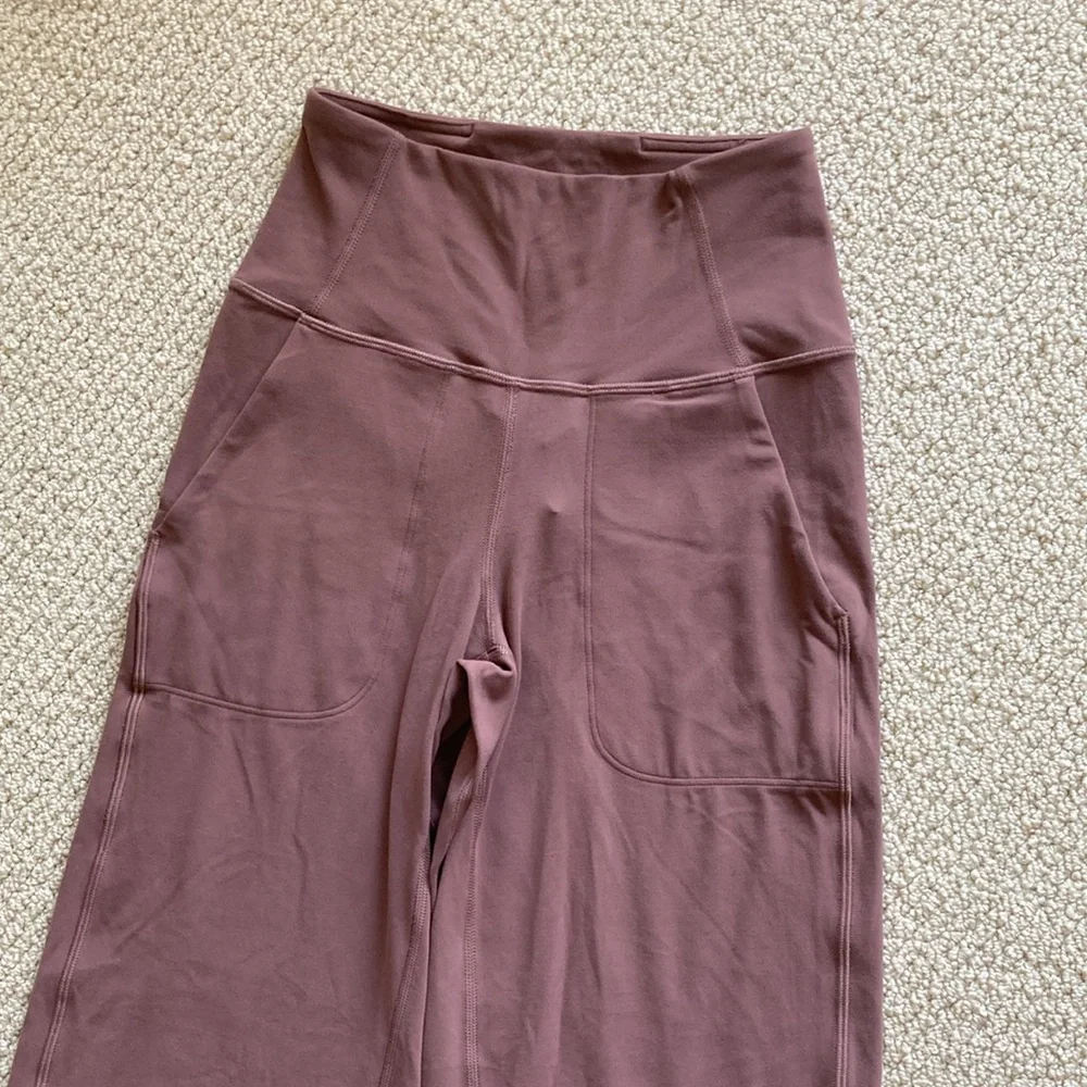 LULULEMON Align High Rise Wide Leg Pant 31” Dark Oxide Size 2 Nulu Soft VEUC - Picture 6 of 16